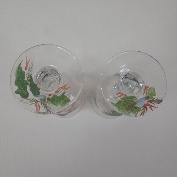 Set Of 2 Hand-Painted Cardinal Wine Glasses Goblets Festive Holly Design - Picture 6 of 6